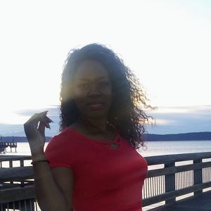 Meet your Posher, Chanelle